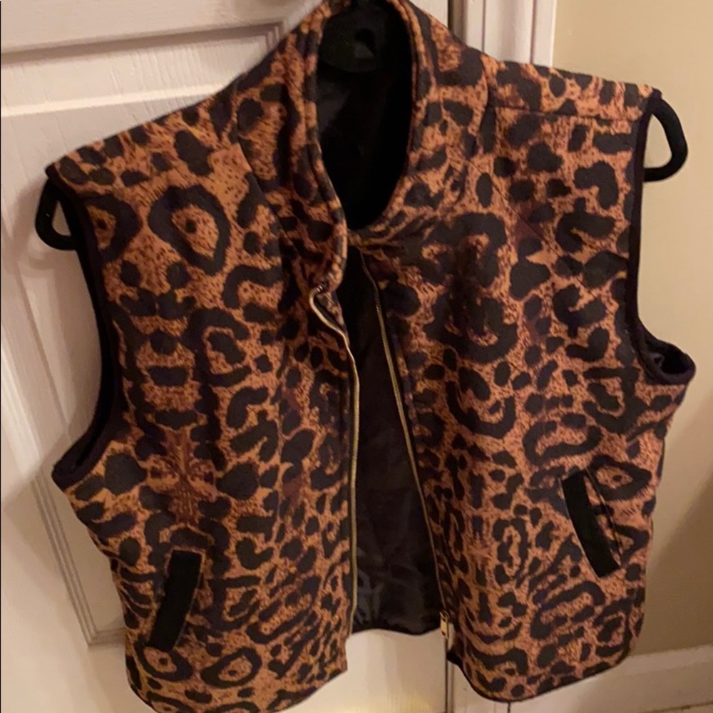 Ladies animal print vest
